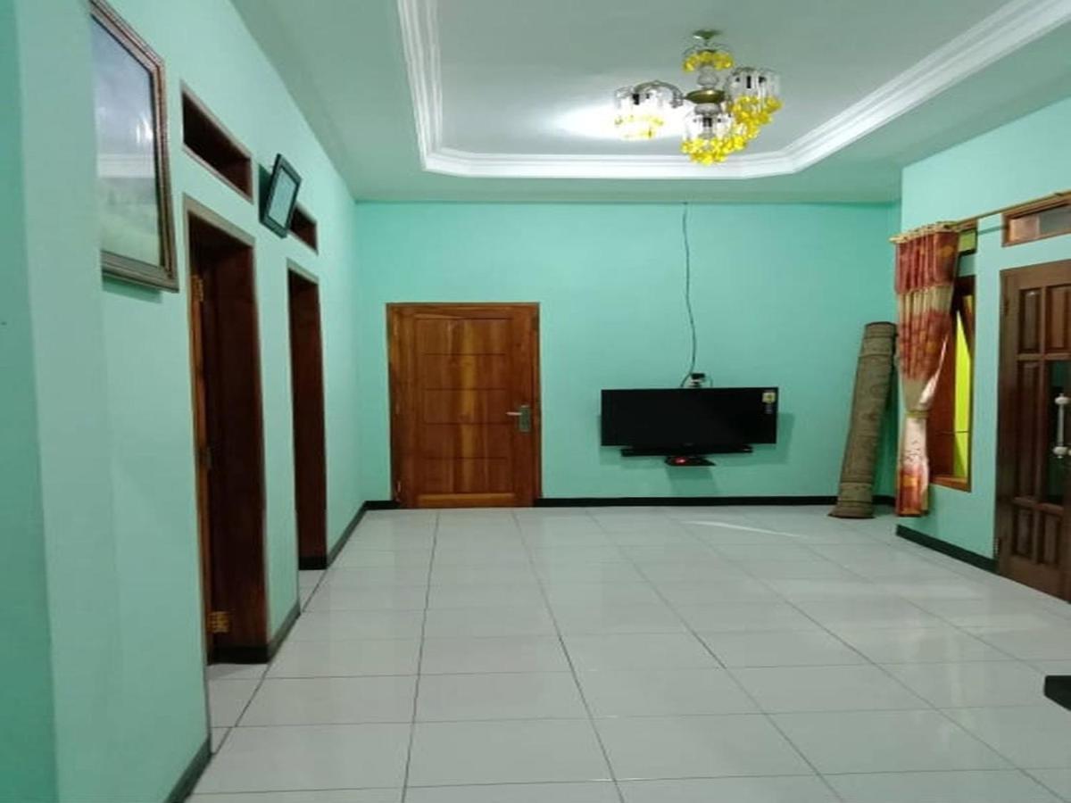 Villa Akbar Sawarna Buitenkant foto