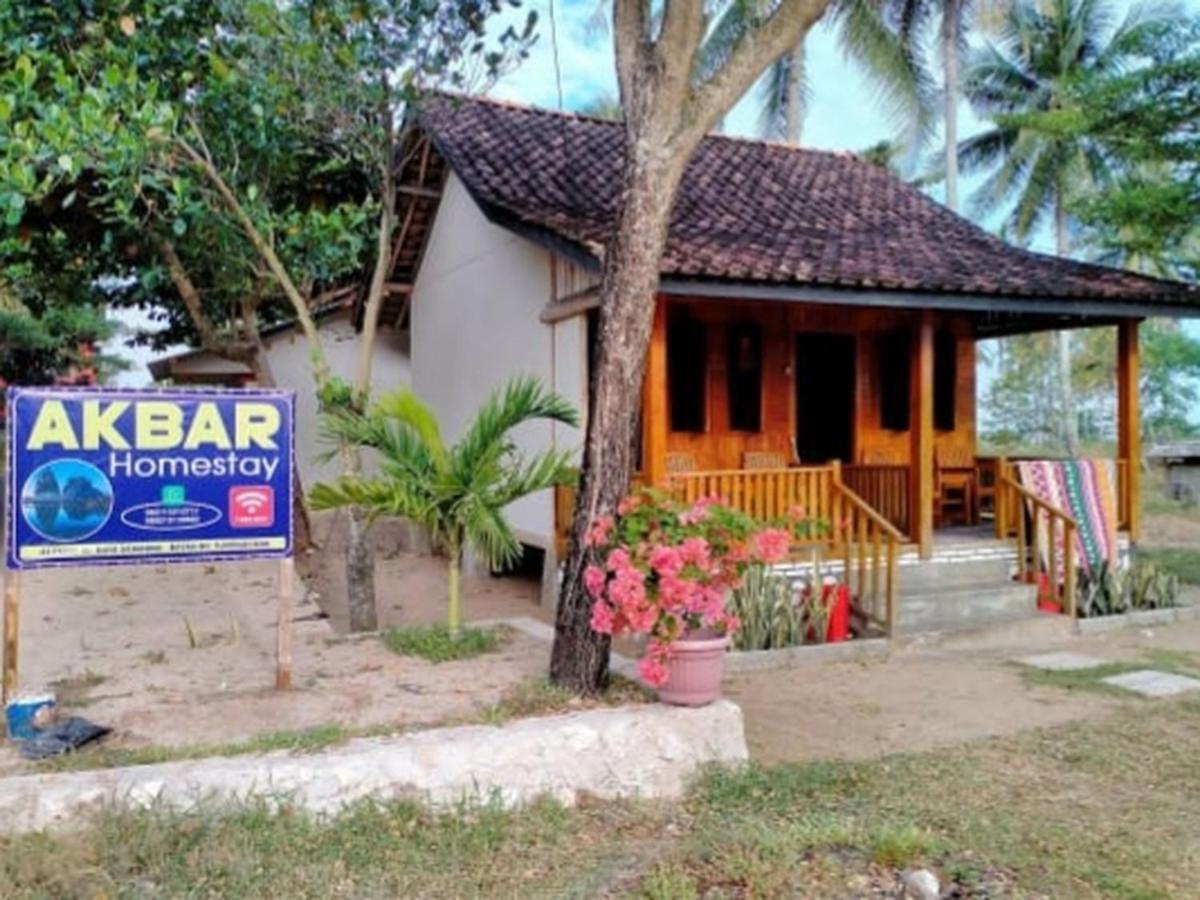 Villa Akbar Sawarna Buitenkant foto